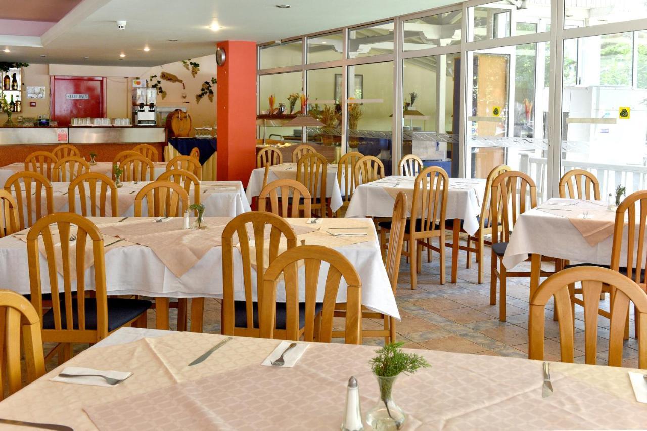 Hotel Oasis Albena Zewnętrze zdjęcie